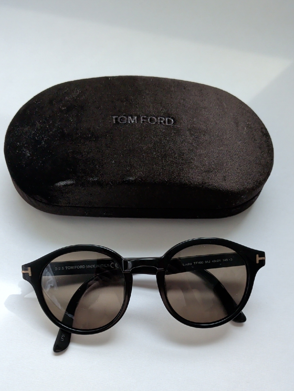 Tom Ford Black Round Frame Sunglasses with Branded Case